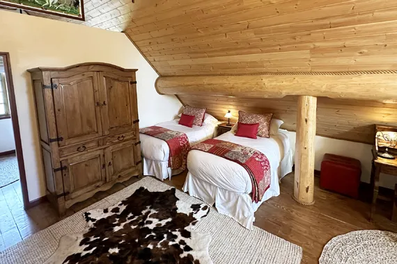 The Ranch Loft suite also has two single beds for children